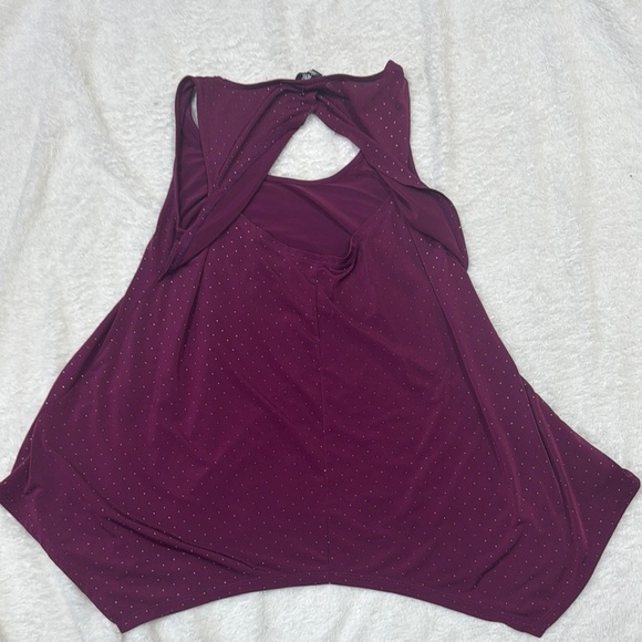 Rock & Republic Purple Asymmetrical Cutout Tank Top studded - Picture 4 of 5